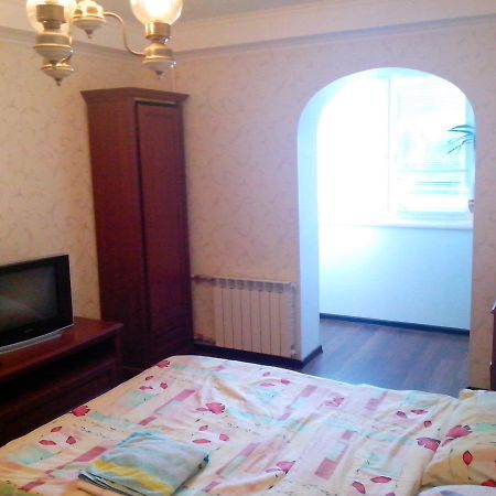 Beautiful And Comfortable 2 Rooms Apartment 基輔 外观 照片