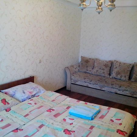 Beautiful And Comfortable 2 Rooms Apartment 基輔 外观 照片